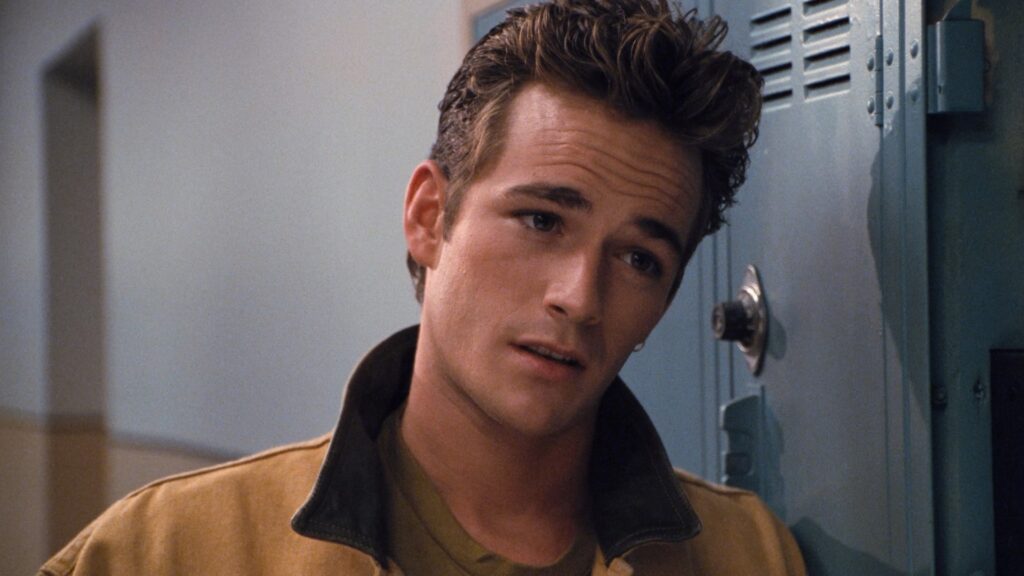 Luke Perry as Dylan McKay in Beverly Hills 90210 Season 1
