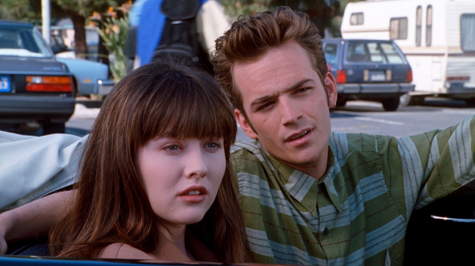 The Ultimate ’90s Kids Binge-Watch Guide: 25 Shows To Stream