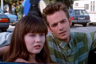 The Ultimate ’90s Kids Binge-Watch Guide: 25 Shows To Stream