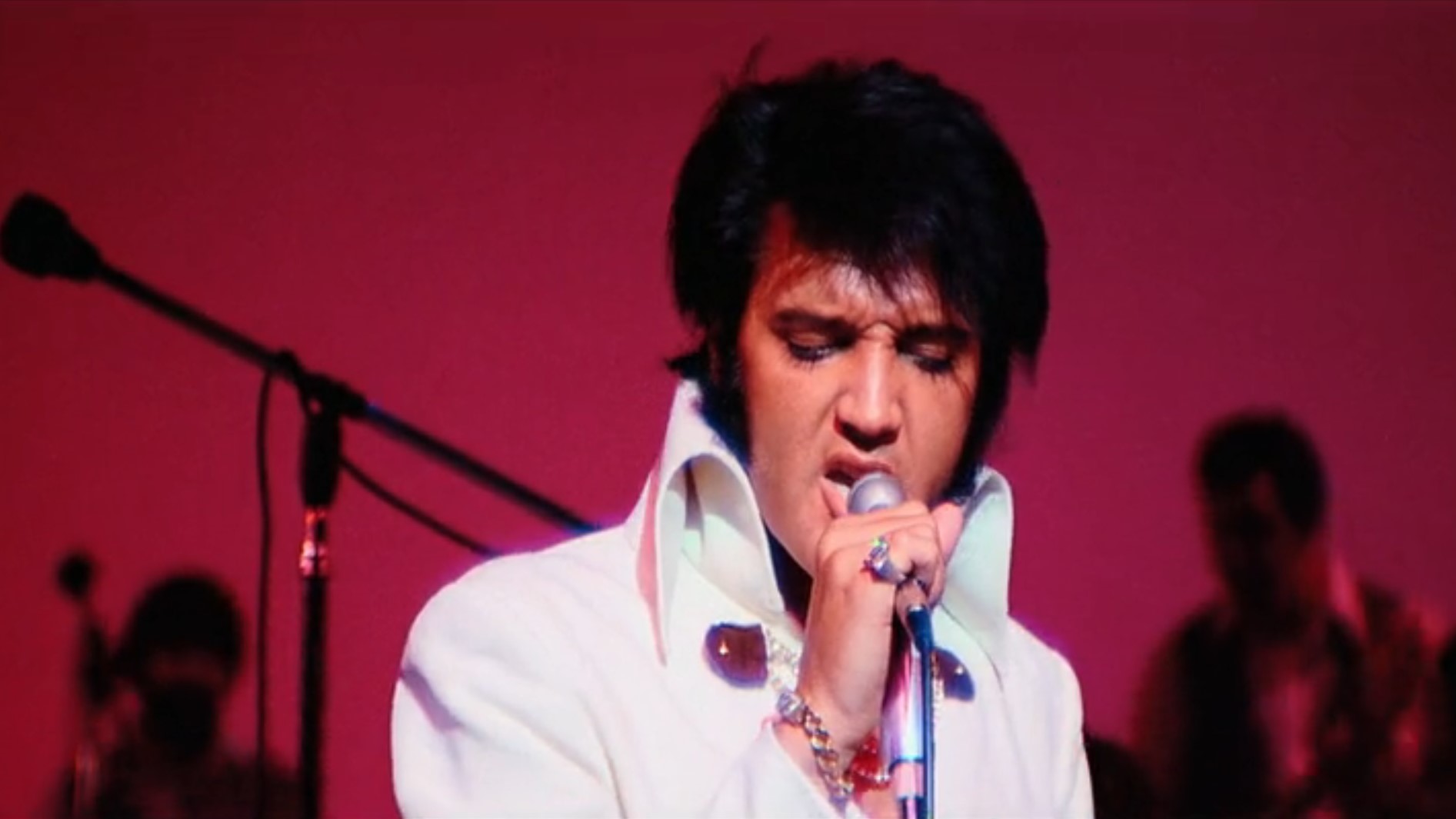 EPiC: Elvis Presley in Concert