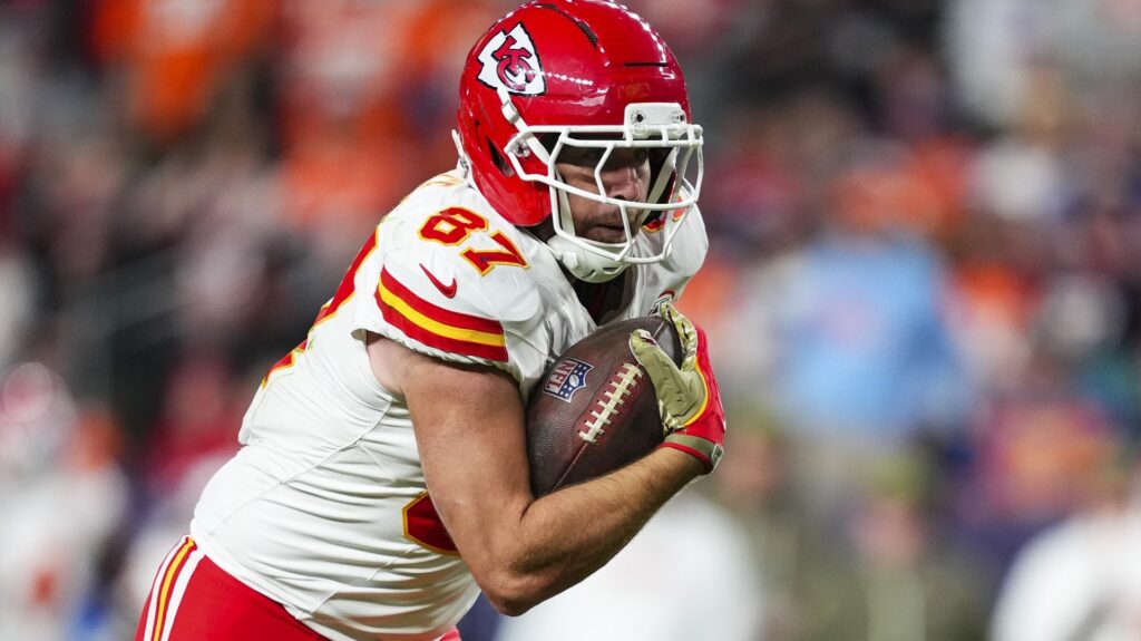 Kansas City Chiefs tight end Travis Kelce