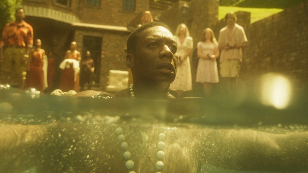 Hakeem Kae-Kazim as Sipho in Average Joe