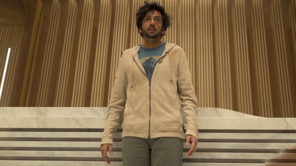 Nik Dodani as Vikram Malhotra in Cupertino
