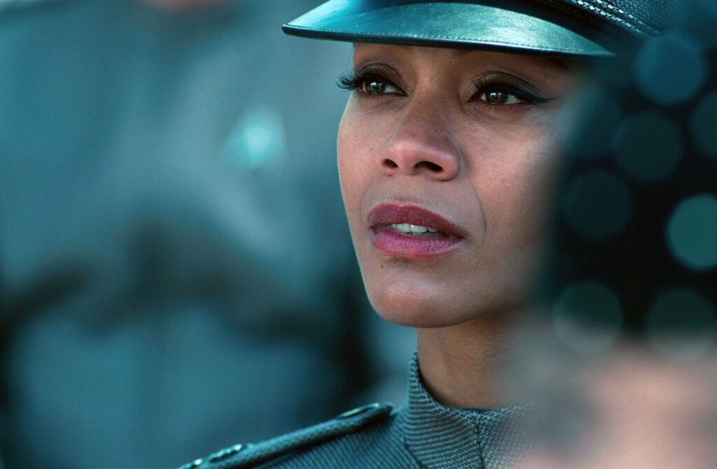 Zoe Saldana Star Trek Into Darkness