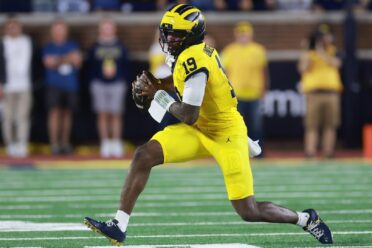 #17 Iowa vs. #18 Michigan: How To Watch, Game Time And More