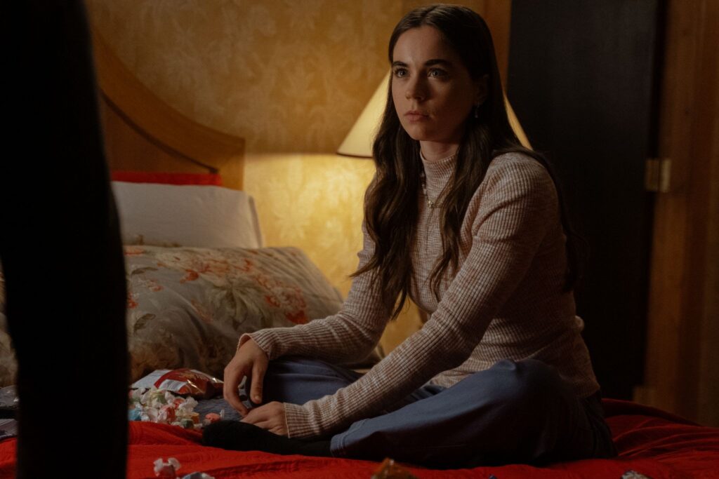 Sarah Desjardins as Callie Sadecki in Yellowjackets on Paramount+