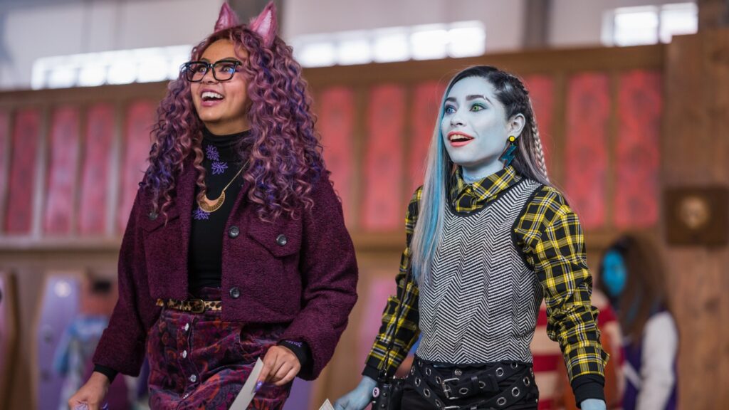 Miia Harris as Clawdeen Wolf and Ceci Balagot as Frankie Stein in Monster High the Movie