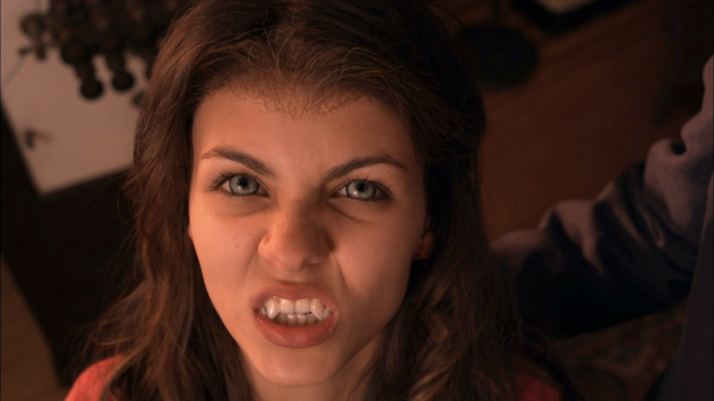Jordan Sands (Victoria Justice) in The Boy Who Cried Werewolf